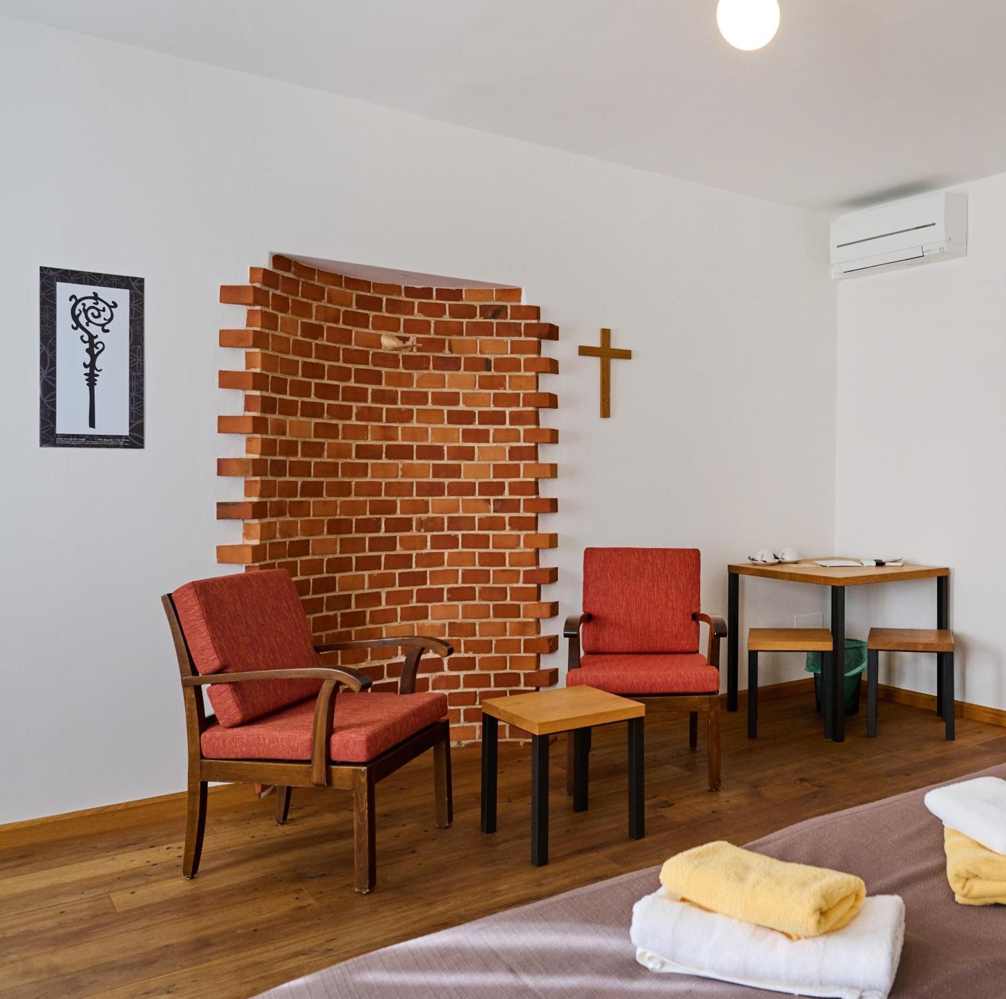 Old Parish House Bed & Breakfast เบลด ภายนอก รูปภาพ