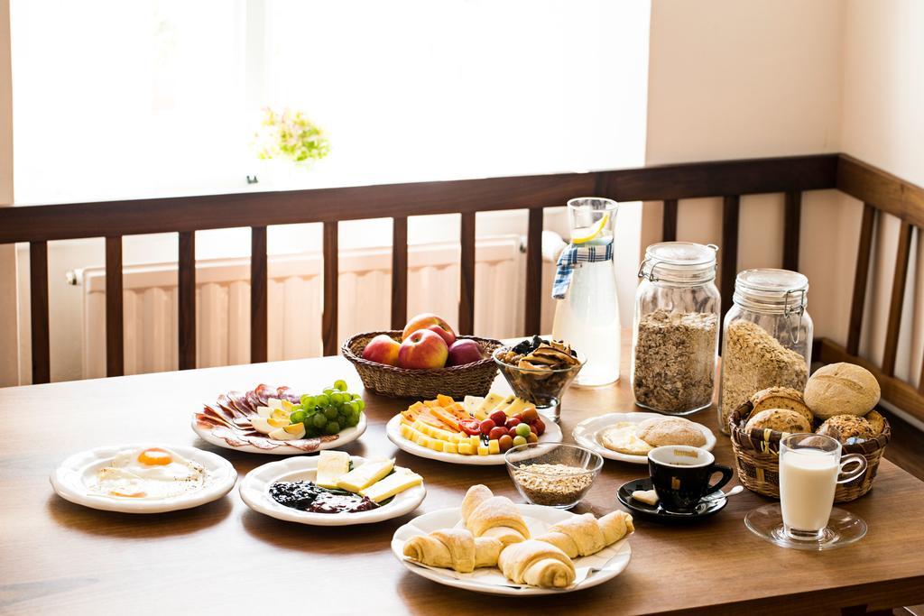 Old Parish House Bed & Breakfast เบลด ภายนอก รูปภาพ